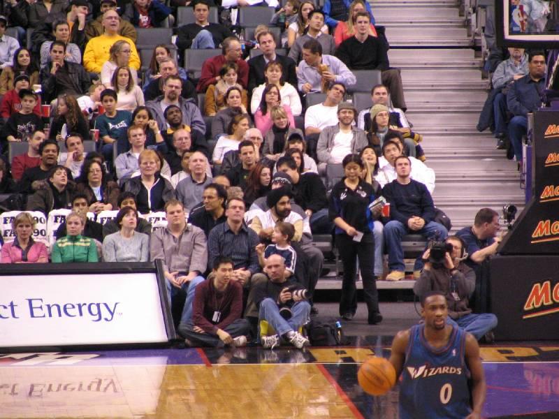 Raptors - 02.04.2005 097.jpg